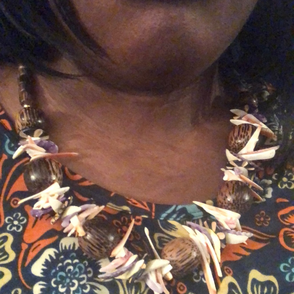 Necklace - Picture 3 of 4